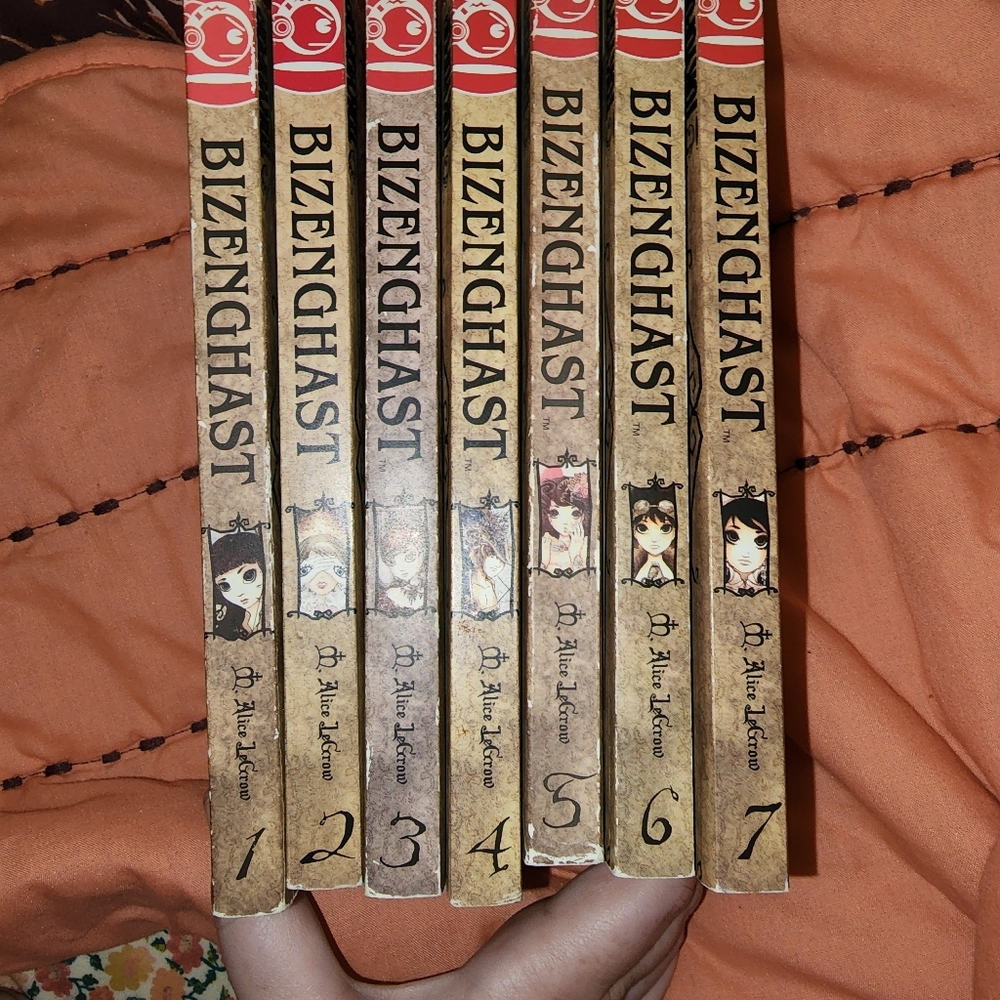 Bizenghast Manga Lot Books 1-7